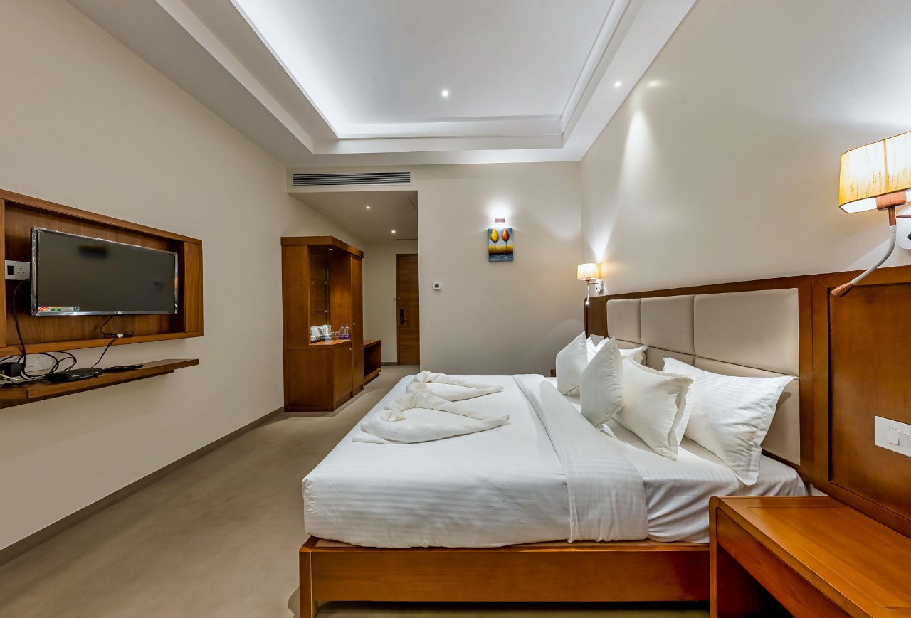 Free HTML5 Bootstrap Template by uicookies.com